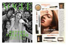 Vogue_102021_kjaer-weis